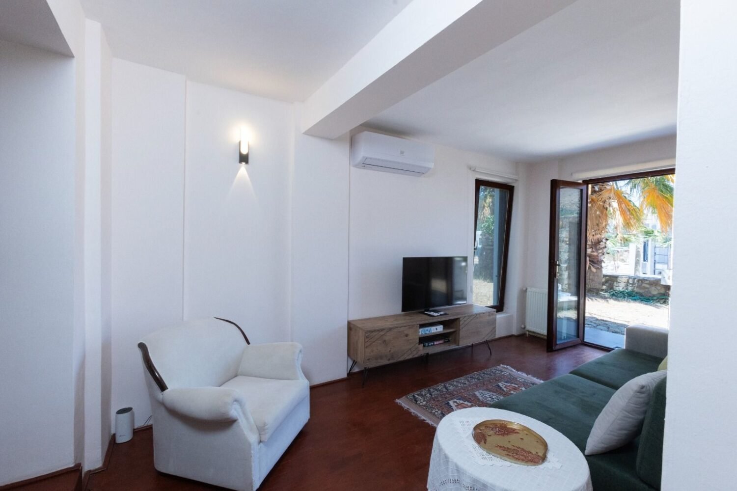 Studio 374 Kırmızı – Oturma odası · Kadıkalesi, Gümüşlük, Bodrum