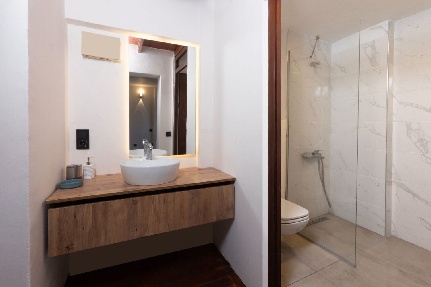 Studio 374 Mavi – Banyo · Kadıkalesi, Gümüşlük, Bodrum